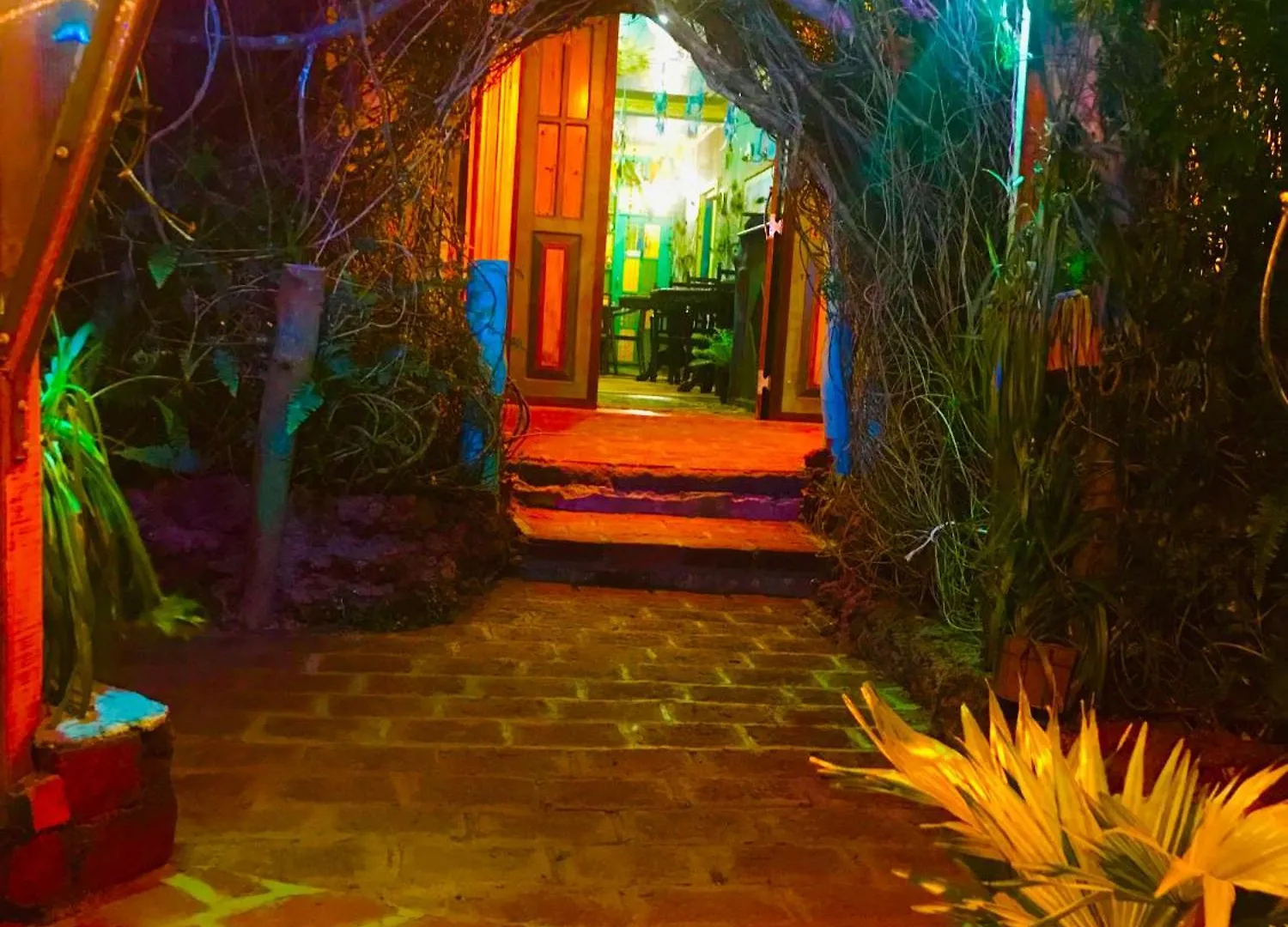 Serendipity Lake Artistic Bungalow By Heidis Home Nuwara Eliya Gasthof